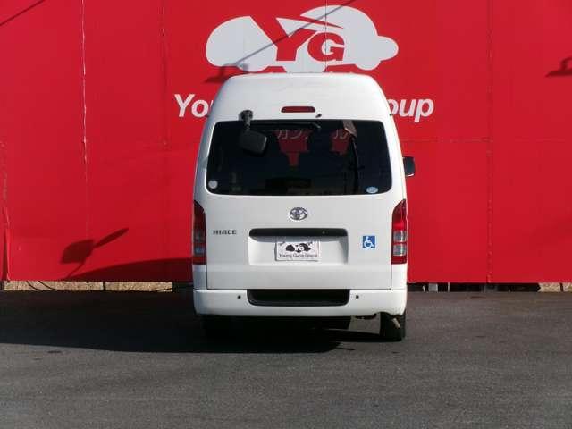 Toyota HIACE VAN 2013-04 7823303-4