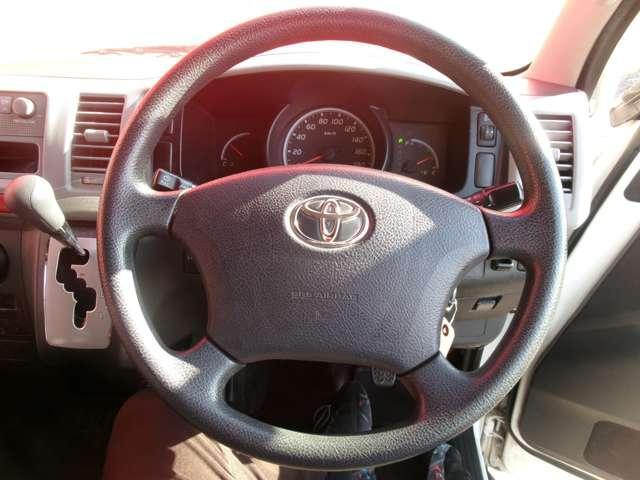 Toyota HIACE VAN 2013-04 7823303-8