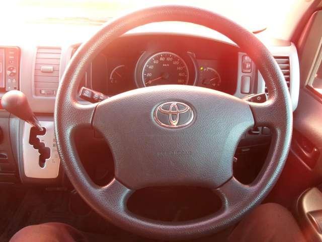 Toyota HIACE VAN 2011-11 7823305-10
