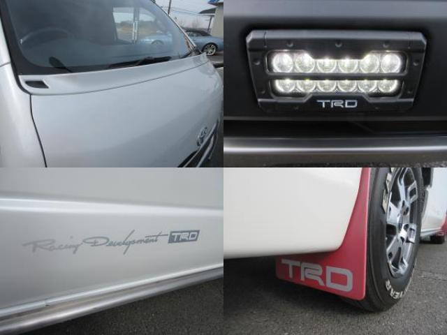 Toyota HIACE VAN 2023-05 7823316-2