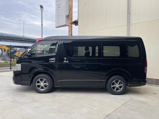 Toyota HIACE VAN 2026-01 7823324-7