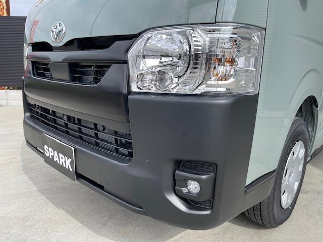 Toyota HIACE VAN 2026-01 7823325-12