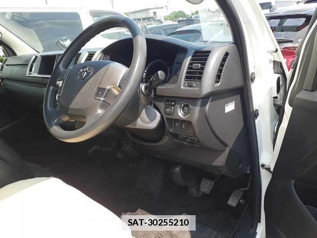 Toyota HIACE WAGON 2020-06 7811371-2