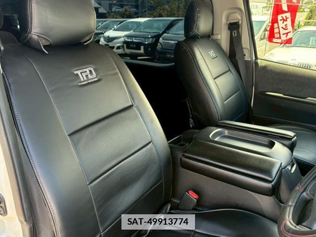 Toyota HIACE WAGON 2020-09 7811634-4