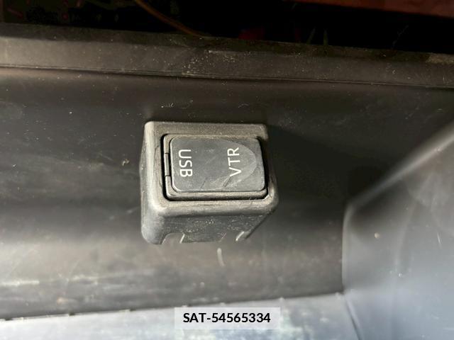 Toyota HIACE WAGON 2015-11 7812704-6