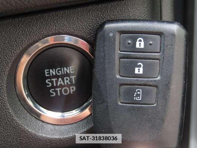 Toyota HIACE WAGON 2023-11 7812852-12