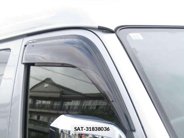 Toyota HIACE WAGON 2023-11 7812852-13