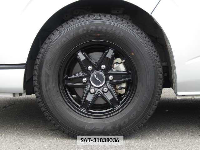Toyota HIACE WAGON 2023-11 7812852-8