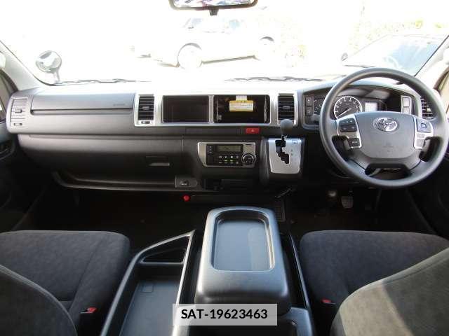 Toyota HIACE WAGON 2025-04 7812861-2