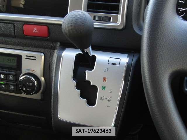 Toyota HIACE WAGON 2025-04 7812861-4