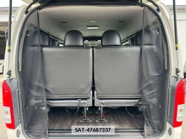 Toyota HIACE WAGON 2019-02 7813354-12