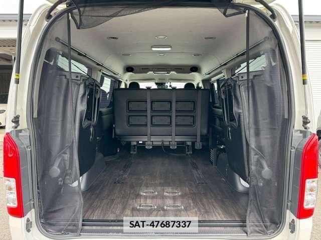 Toyota HIACE WAGON 2019-02 7813354-3