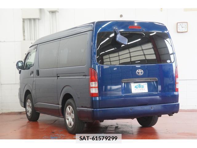 Toyota HIACE WAGON 2005-08 7813582-11