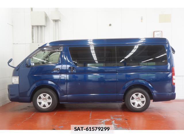 Toyota HIACE WAGON 2005-08 7813582-12