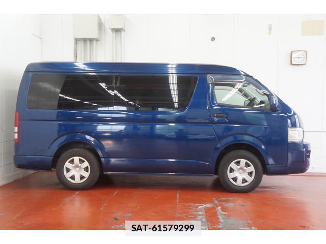 Toyota HIACE WAGON 2005-08 7813582-3