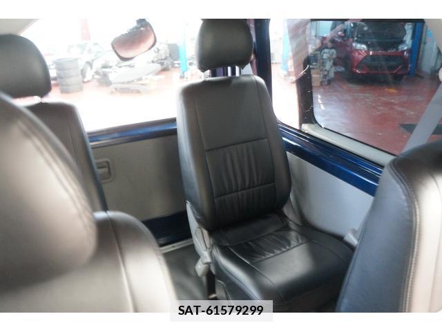 Toyota HIACE WAGON 2005-08 7813582-9