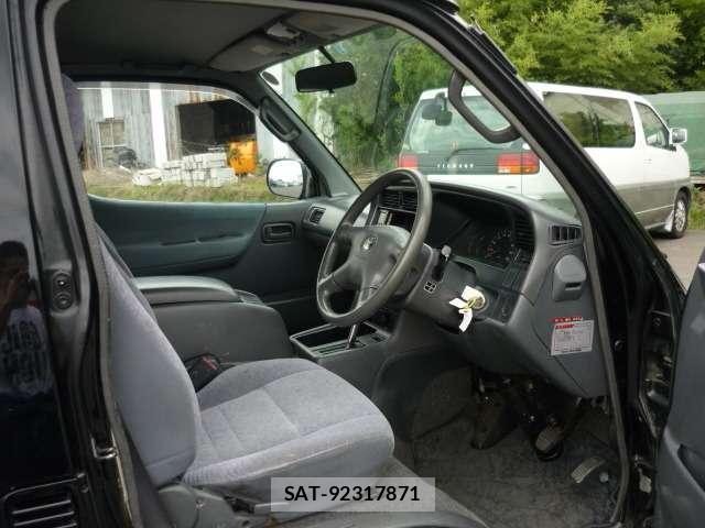 Toyota HIACE WAGON 1999-07 7813996-2