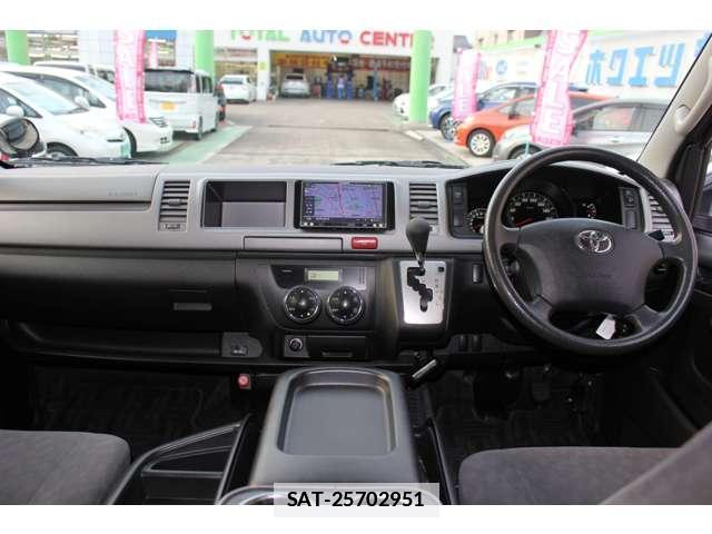 Toyota HIACE WAGON 2013-07 7814865-7