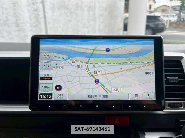 Toyota HIACE WAGON 2023-10 7815392-15