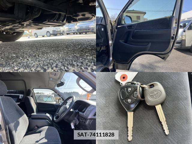 Toyota HIACE WAGON 2012-04 7816064-3
