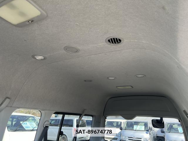 Toyota HIACE WAGON 2012-12 7816065-9