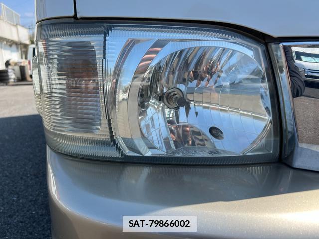 Toyota HIACE WAGON 2007-09 7816079-10