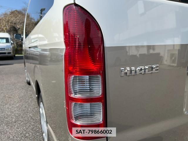 Toyota HIACE WAGON 2007-09 7816079-12