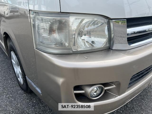Toyota HIACE WAGON 2005-02 7816086-11