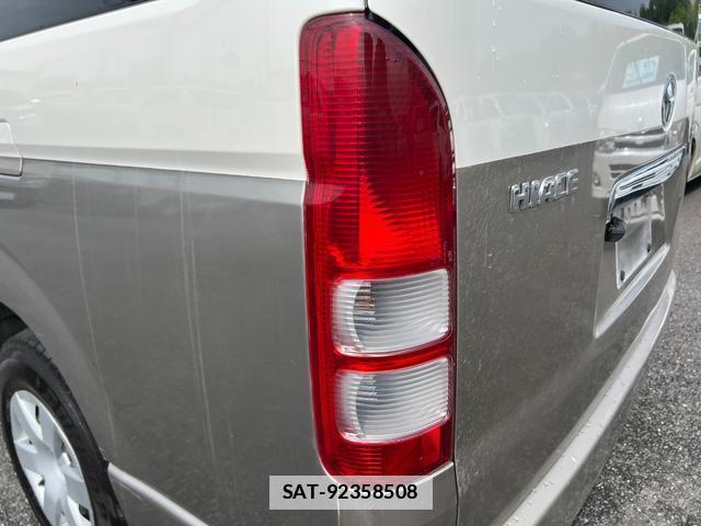 Toyota HIACE WAGON 2005-02 7816086-13