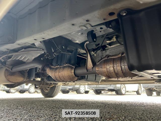 Toyota HIACE WAGON 2005-02 7816086-16