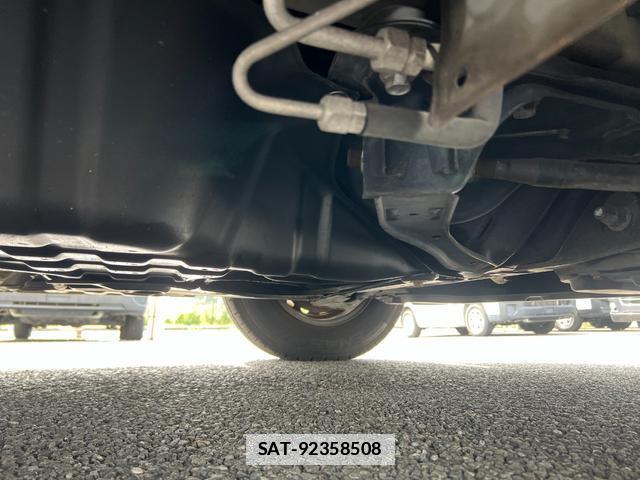 Toyota HIACE WAGON 2005-02 7816086-17