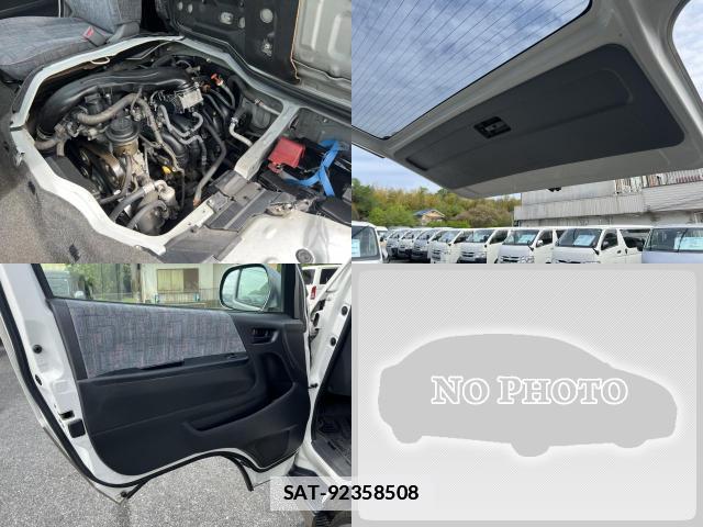 Toyota HIACE WAGON 2005-02 7816086-9