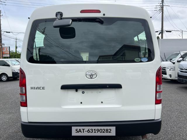 Toyota HIACE WAGON 2010-08 7816108-10