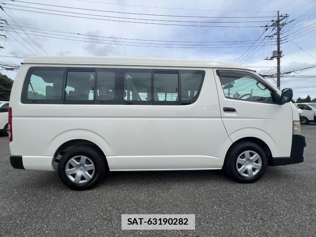 Toyota HIACE WAGON 2010-08 7816108-12
