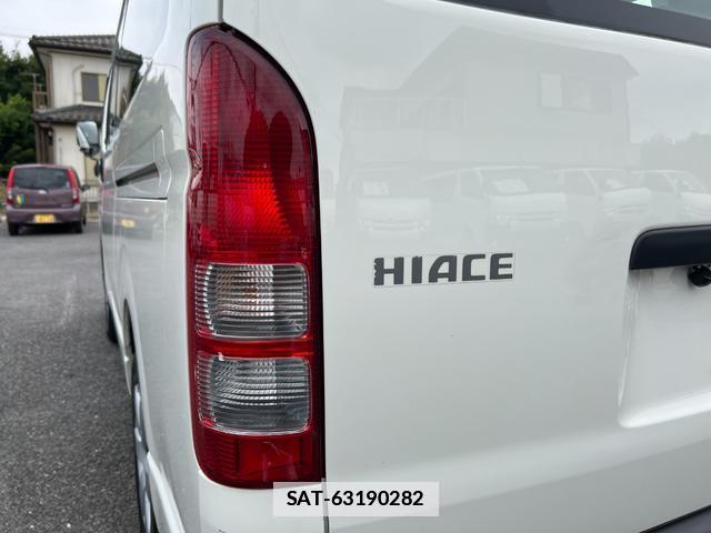 Toyota HIACE WAGON 2010-08 7816108-16