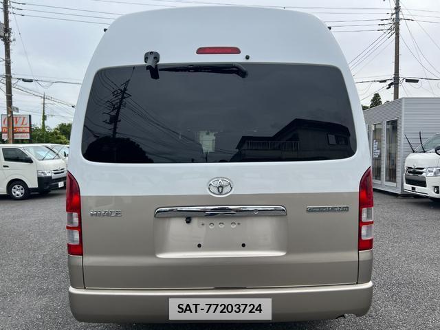Toyota HIACE WAGON 2011-06 7816109-10