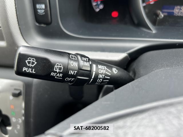 Toyota HIACE WAGON 2012-11 7816112-10