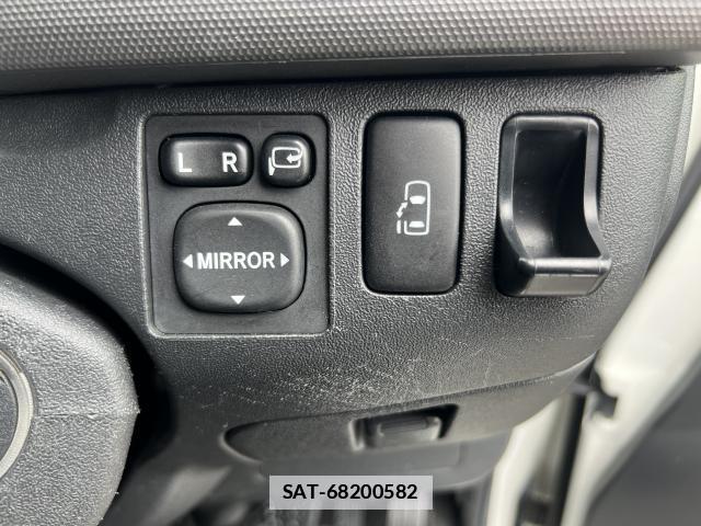 Toyota HIACE WAGON 2012-11 7816112-14