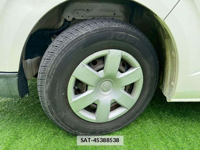 Toyota HIACE WAGON 2014-04 7816481-15