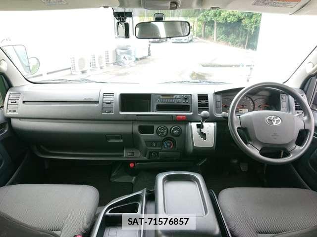 Toyota HIACE WAGON 2015-06 7819918-4