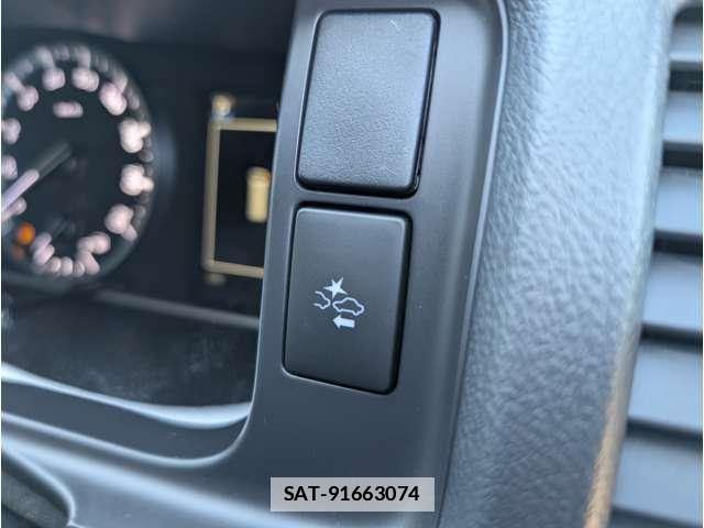 Toyota HIACE WAGON 2025-04 7820028-12