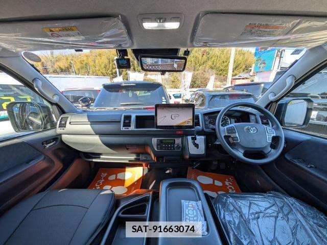 Toyota HIACE WAGON 2025-04 7820028-2