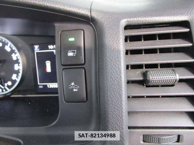 Toyota HIACE WAGON 2022-09 7820296-14