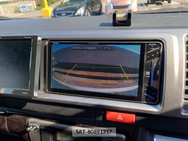 Toyota HIACE WAGON 2015-03 7822842-3