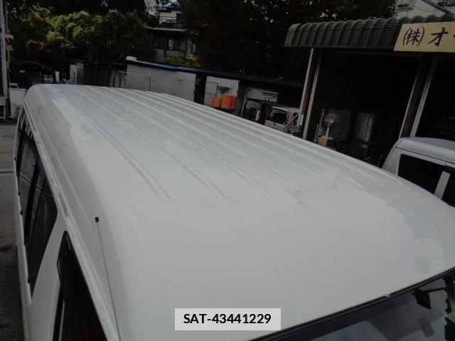 Toyota HIACE WAGON 2009-02 7822956-12