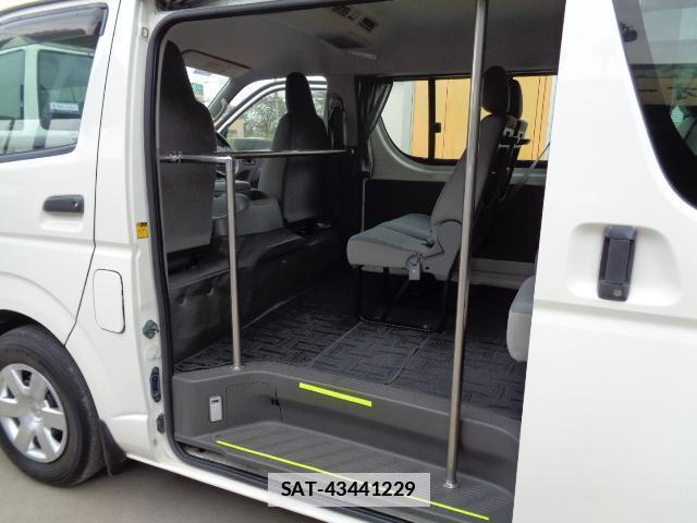 Toyota HIACE WAGON 2009-02 7822956-17