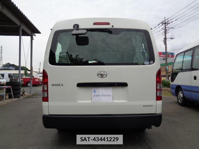 Toyota HIACE WAGON 2009-02 7822956-7