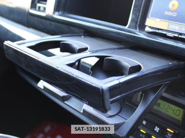 Toyota HIACE WAGON 2019-03 7823031-10