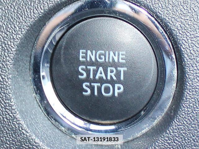 Toyota HIACE WAGON 2019-03 7823031-15