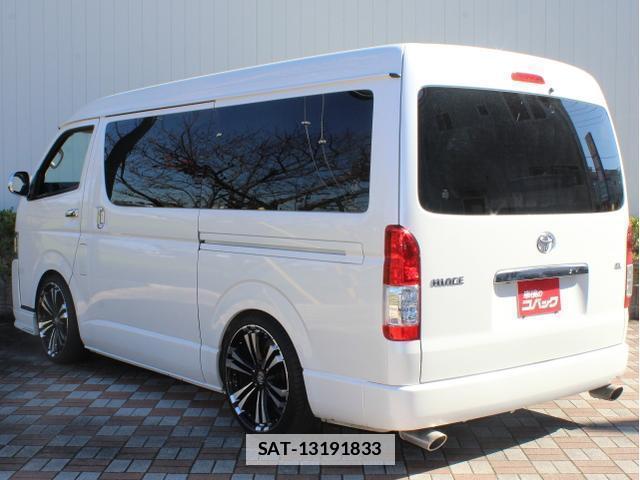 Toyota HIACE WAGON 2019-03 7823031-3